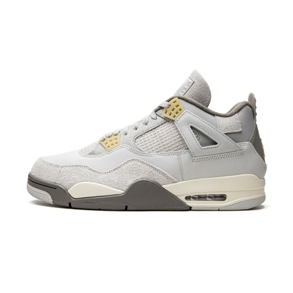 Nouvelle version : AJ 4 Craft en Photon Dust Colorway (en anglais)