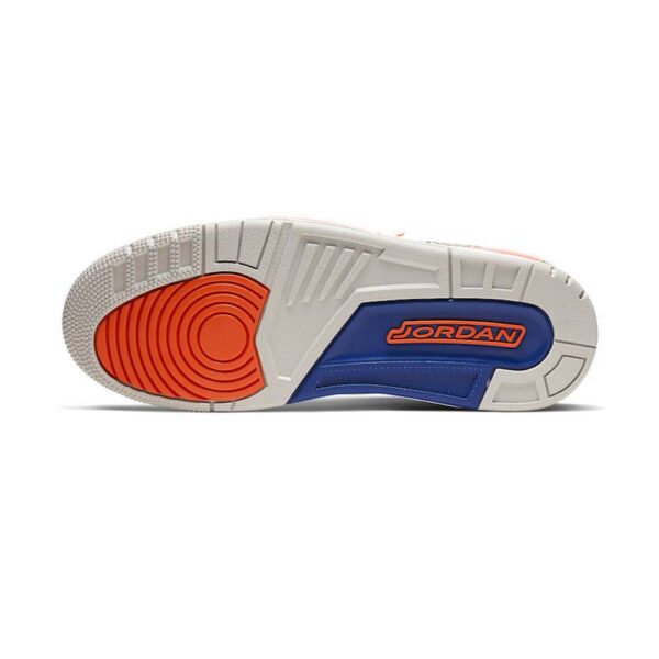 AJ 3 Knicks NYC-Inspired Sneakers – Image 6