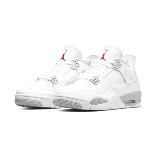 AJ 4 "White Oreo" Sneaker – Image 2