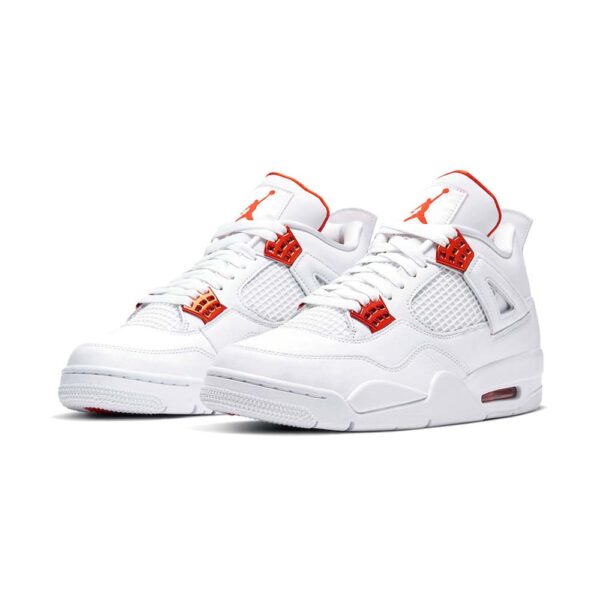 Les nouveaux AJ 4 en orange métallisé – Image 2