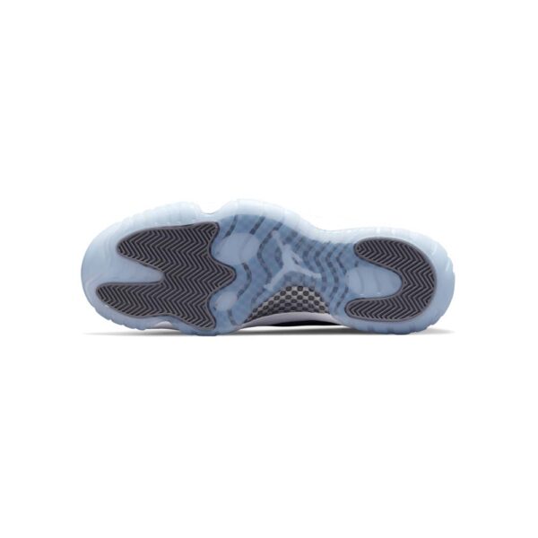 AJ 11 Retro COOL GREY : un style épuré – Image 5
