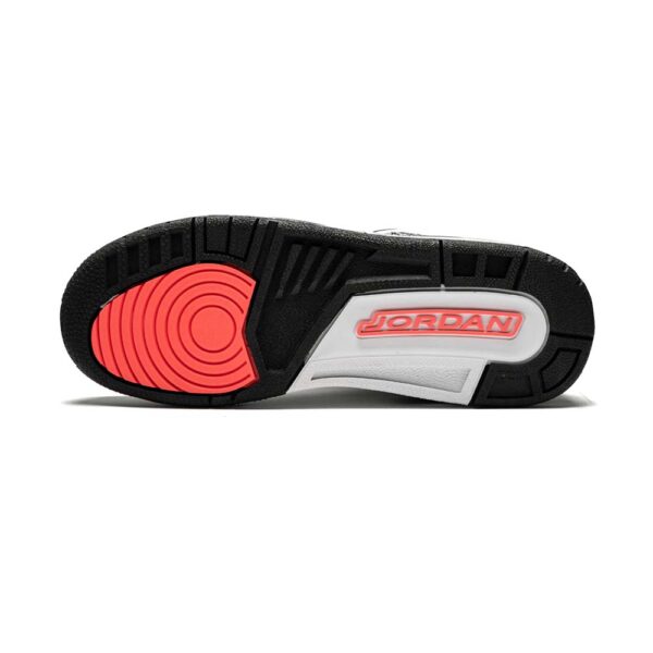 Infrared 23 AJ 3 Retro BG – Image 5