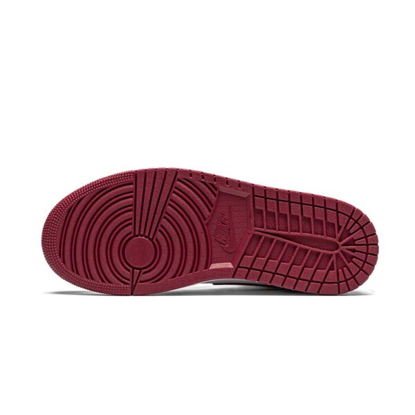 Bout moyen rouge AJ1 – Image 5