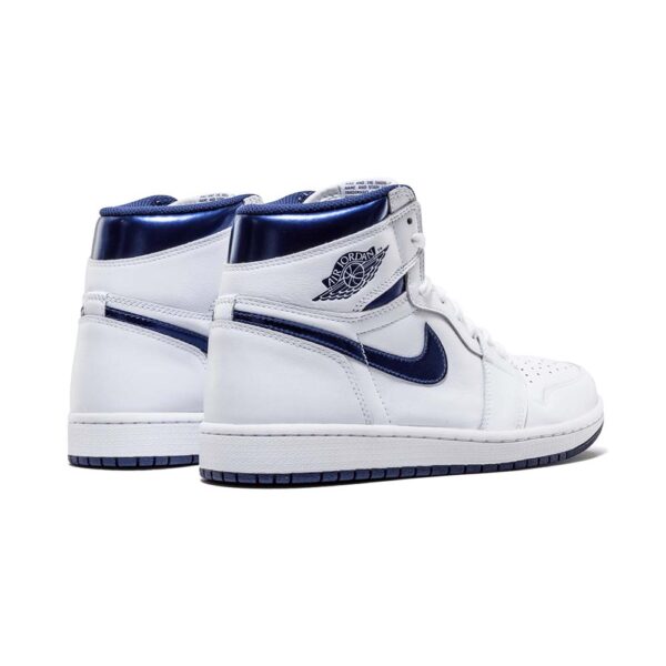 AJ 1 Retro Metallic Navy - Chaussures classiques – Image 3