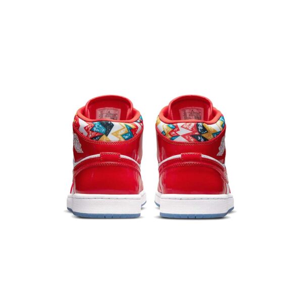 Baskets rouges vernies AJ 1 Mid – Image 5