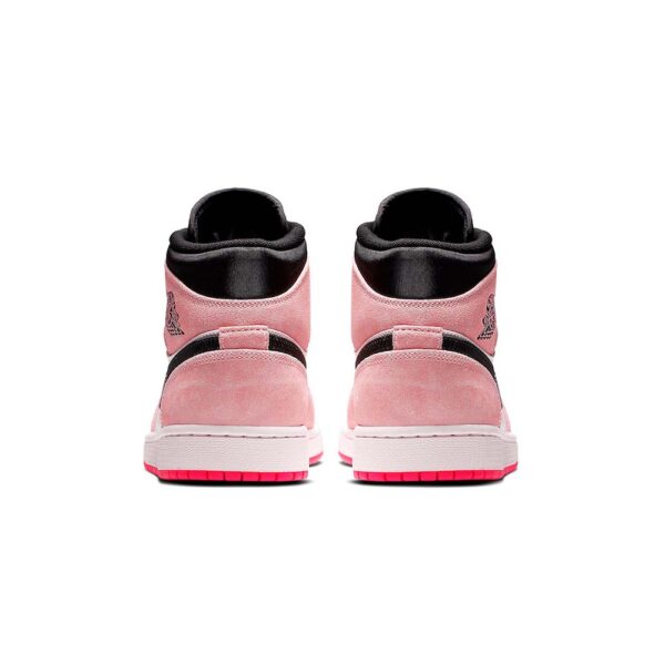Rafraîchissez votre jeu de baskets avec l'Air Jordân 1 Mid SE 'Crimson Tint' – Image 4