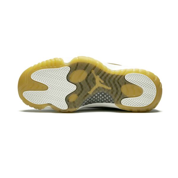 Neutral Olive AJ 11 Retro – Image 5