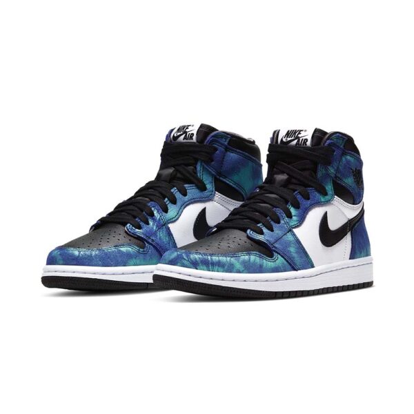Voici le AJ 1 High OG WMNS Tie-Dye – Image 2