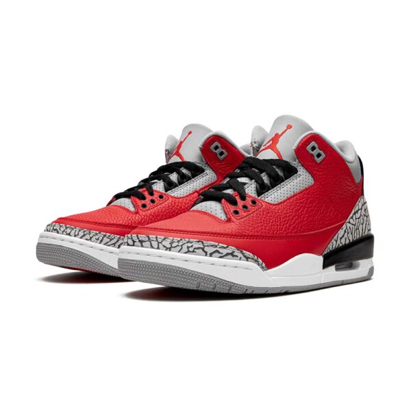 AJ 3 RETRO RED CEMENT UNITE – Image 2