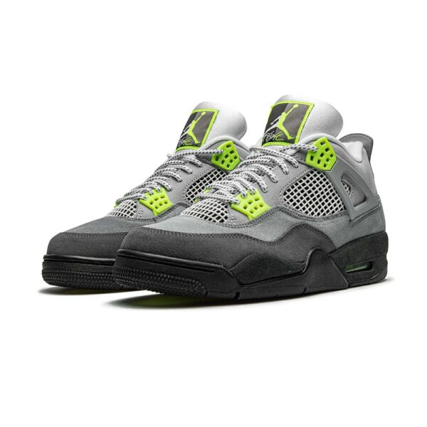 AJ 4 SE Retro inspiré du néon – Image 2