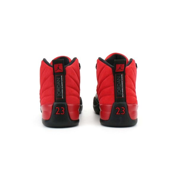AJ 12 'Reverse Flu Game' (Jeu de grippe inversé) – Image 4