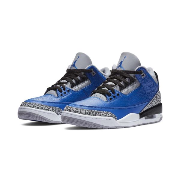 AJ 3 'Varsity Royal' Retro Sneakers – Image 2